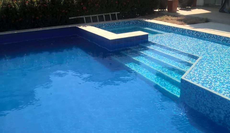 Normas que deben cumplir las piscinas residenciales